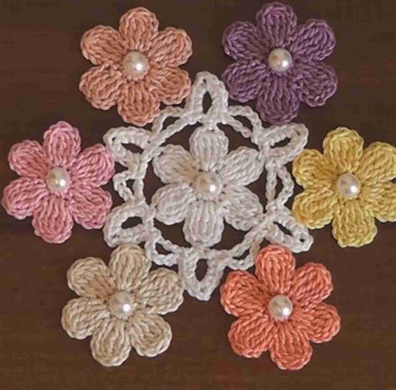 Beautiful Handmade Flower Applique For Home Decor Holidays Crochet Applique A Million Lotuses Crochet Pattern: Beautiful Handmade Flower Applique For Home Decor Holidays (Crochet Applique Patterns)