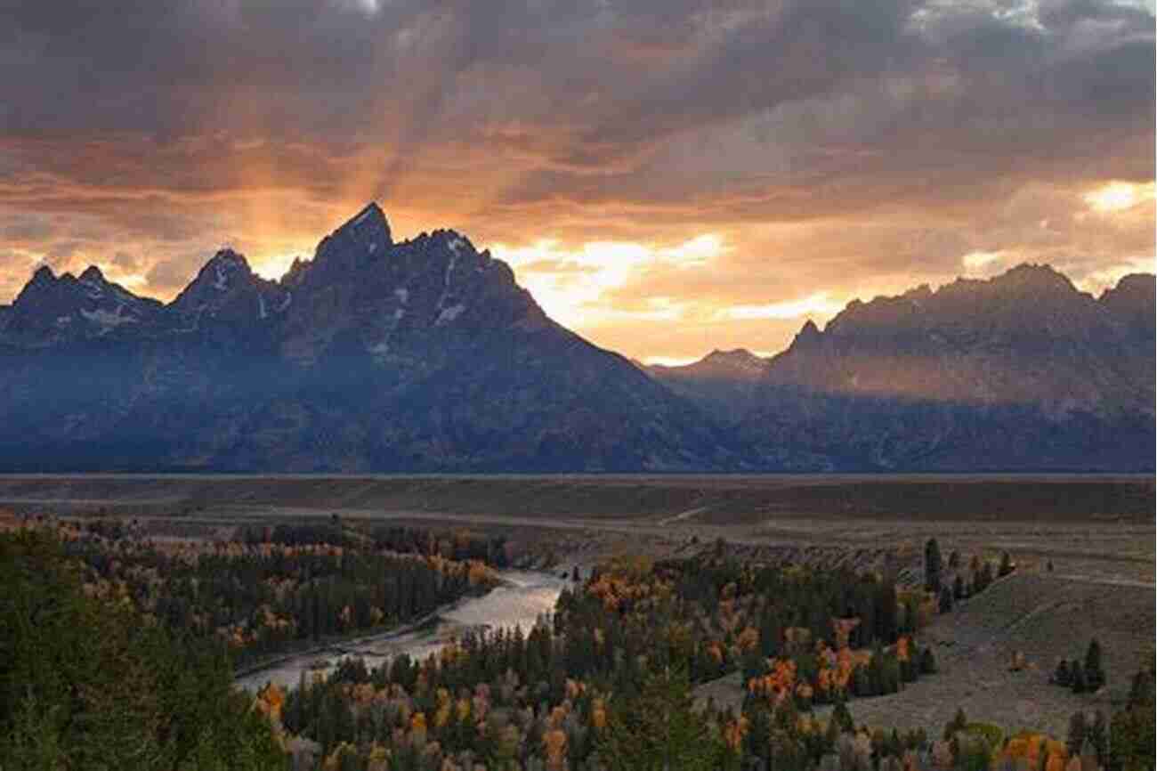 Capture The Beauty Of Sunset At Snake River Overlook Dirt Cheap Photo Guide To Grand Teton National Park