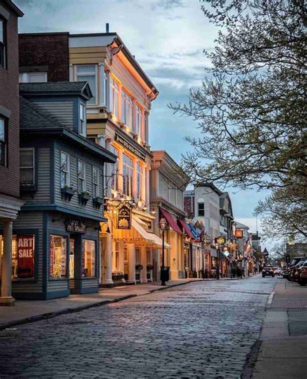 Discover The Charming Cobblestone Streets Of Newport Newport (R I ) The Delaplaine 2022 Long Weekend Guide