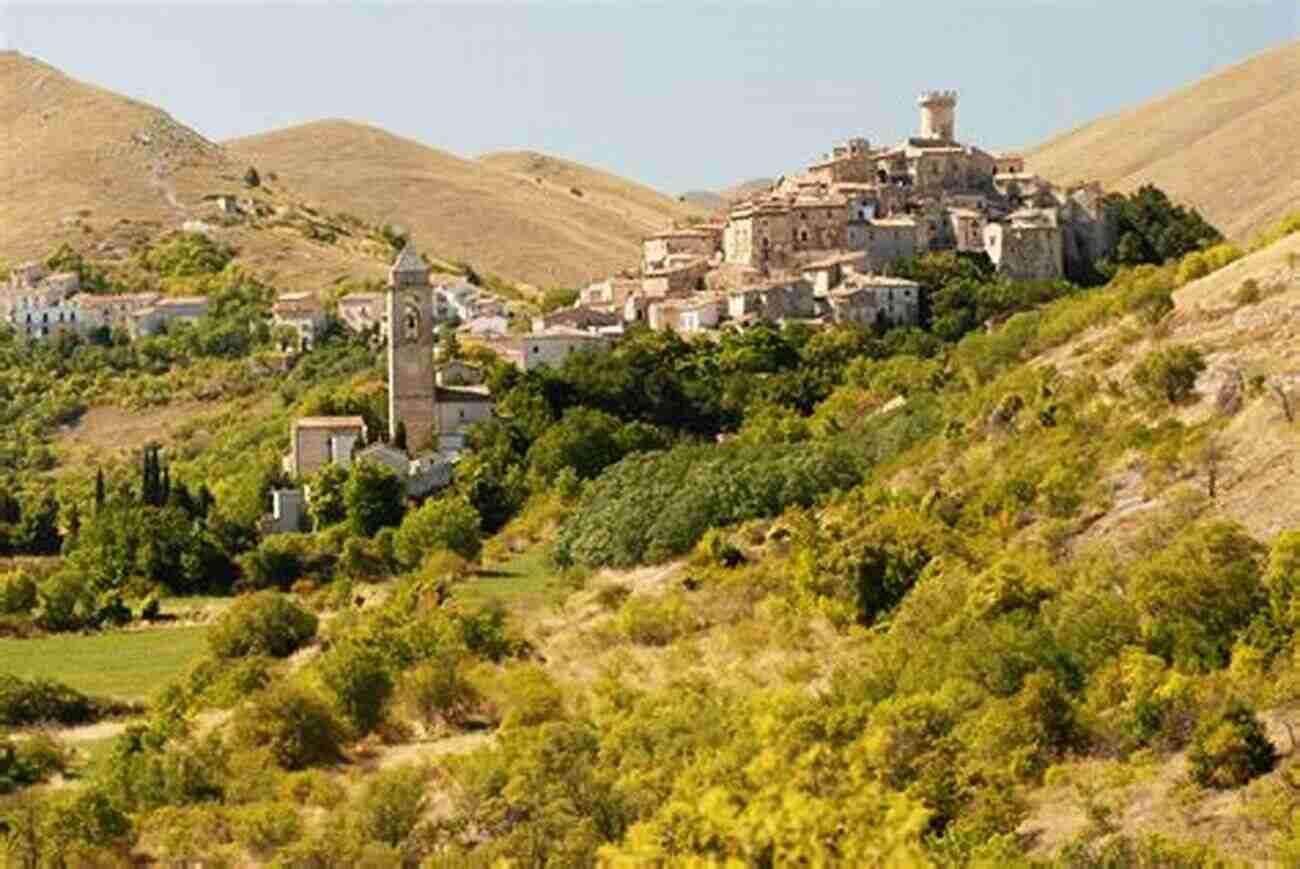 Discover The Stunning Landscapes, Rich History, And Captivating Charm Of Abruzzo Italy: Abruzzo (Bradt Travel Guides (Regional Guides))