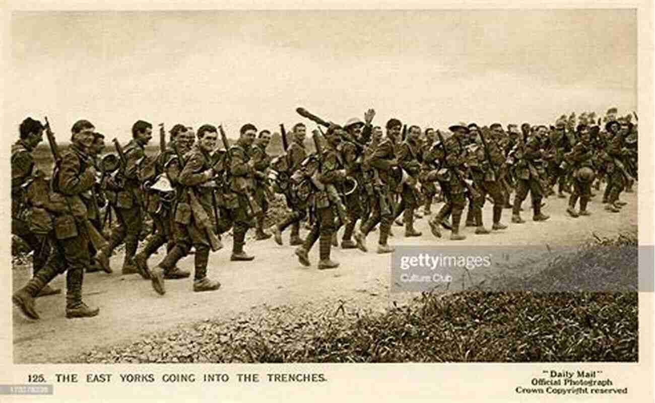 East Yorkshire Regiment Soldiers In The Trenches During The Great War The East Yorkshire Regiment In The Great War 1914 1918