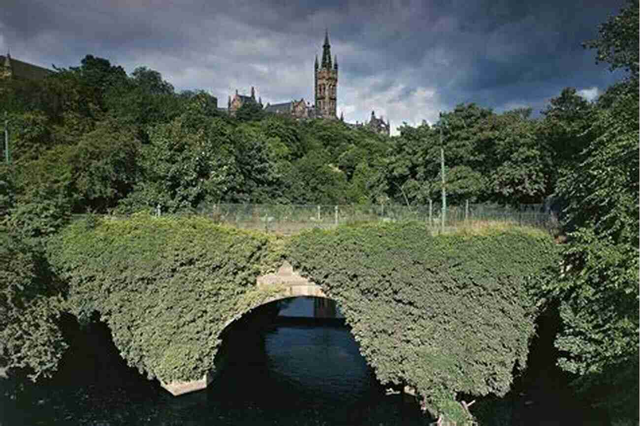 Kelvingrove Park A Serene Paradise With Vibrant Flora And Majestic Views. Glasgow Landscapes A Photographic Glimpse (Places To Visit 3)