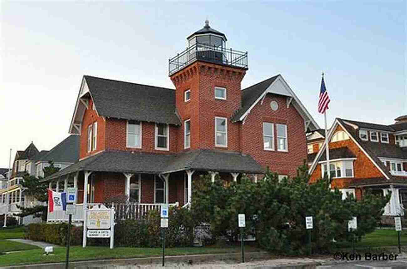 Sea Girt Lighthouse A Majestic Beacon Guiding Sailors Sea Girt Lighthouse (Images Of America)