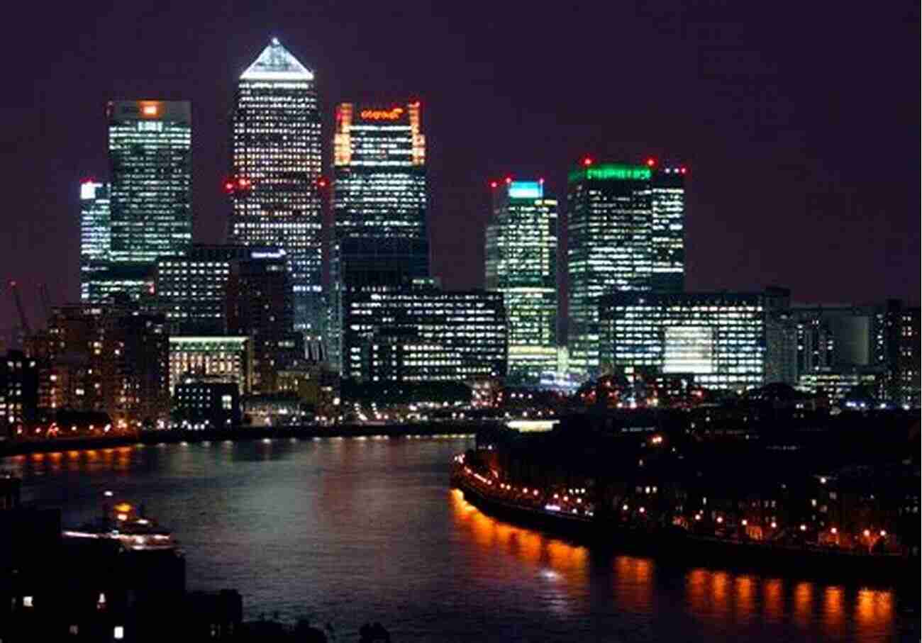 Canary Wharf Skyline At Night The Top 20 Best Beautiful Scenery In London Photo Gallery: 30 Minutes To See The World